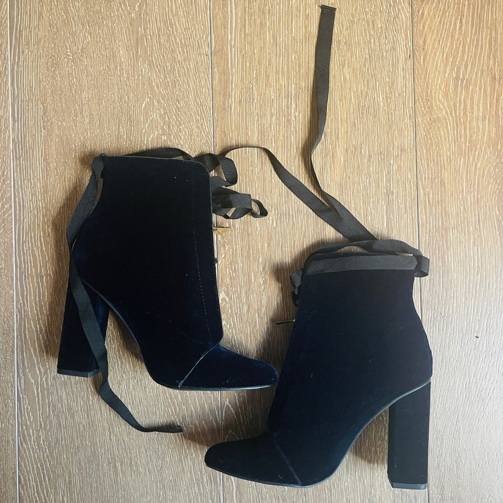 Zara Blue Velvet Boot Size 39 NWOT
